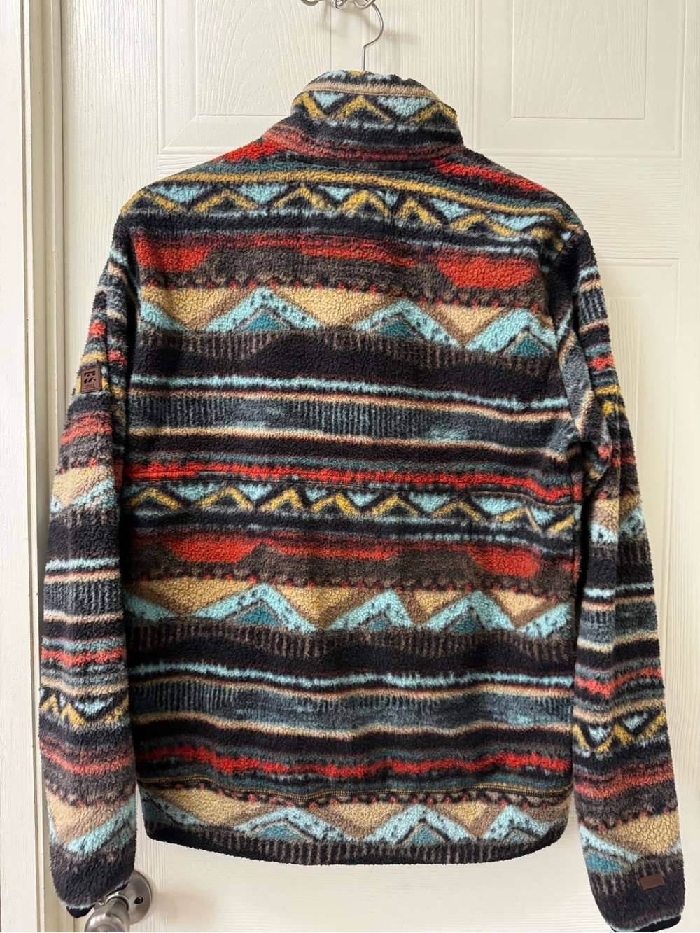 Billabong Men’s Black Multicolor Patterned Half-Zip Fleece Pullover - Picture 9 of 9